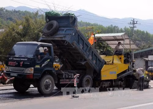 Khắc phục sụt lún trên QL 1A đoạn qua Bình Định ảnh 1