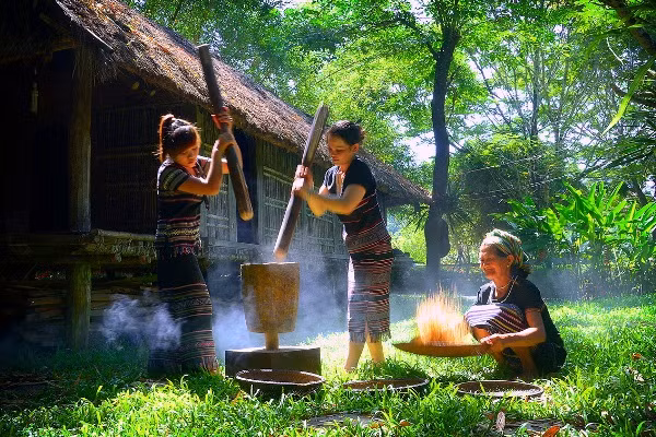 Đất và người trên quê hương Hải đội Hoàng Sa ảnh 7