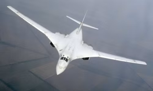 Oanh tạc cơ Tu-160M2 trở nên lợi hại hơn ảnh 1