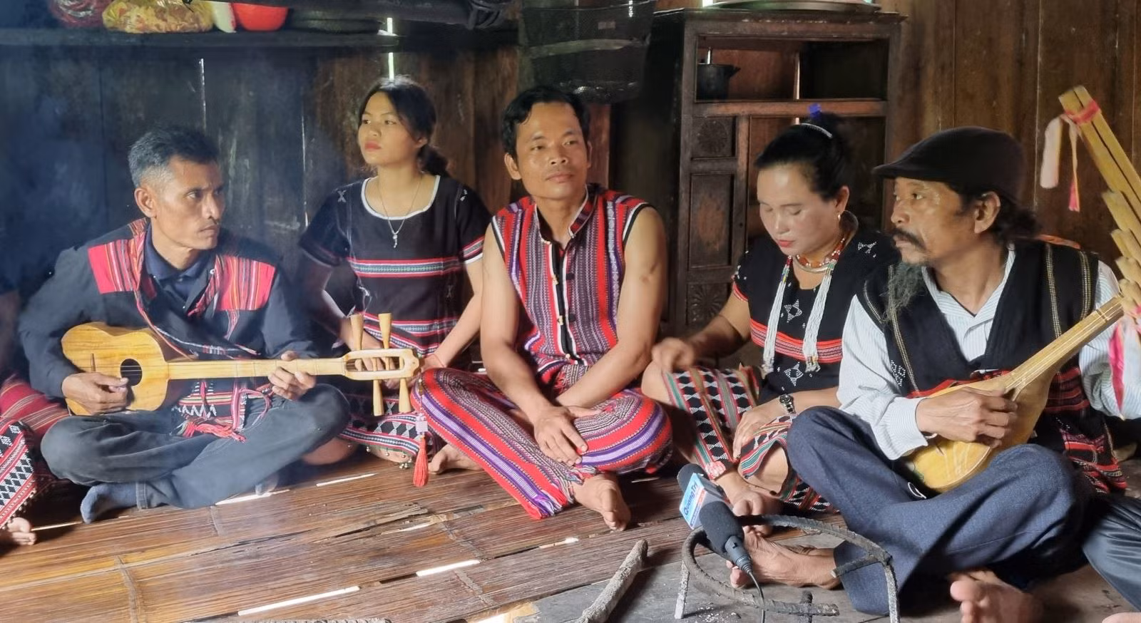 Đời sống vật chất và tinh thần của đồng bào Vân Kiều, Pa Kô không ngừng được nâng lên.