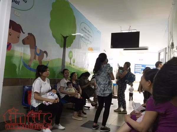 Nhiều dịch bệnh vào mùa, người dân không dám lơ là tiêm phòng ảnh 2