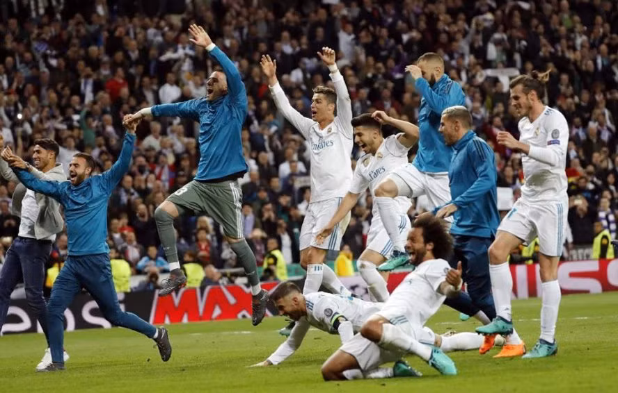 Benzema tỏa sáng, đưa Real vào chung kết Champions League ảnh 1