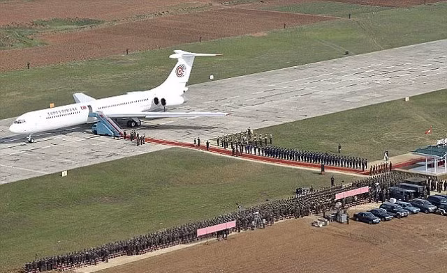Hình ảnh chuyên cơ siêu sang chở lãnh đạo Triều Tiên Kim Jong-un tới Trung Quốc ảnh 4