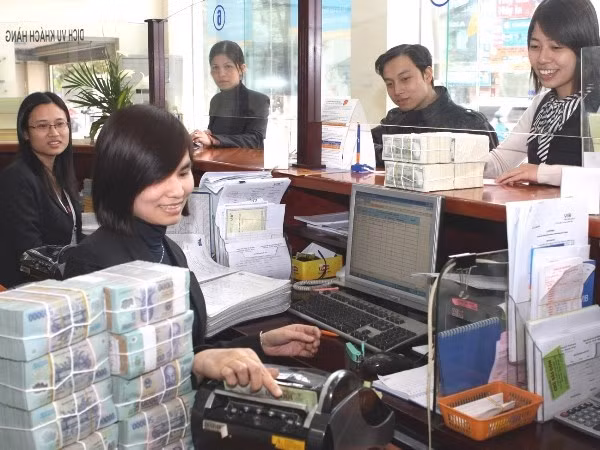Chưa cần điều chỉnh mục tiêu tăng trưởng tín dụng ảnh 1