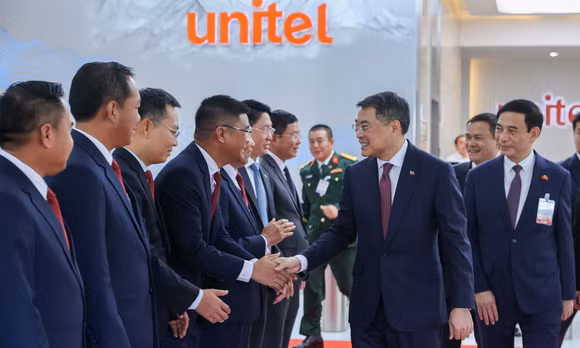 ‘Unitel cần tham gia sâu hơn vào việc xây dựng Chính phủ số của Lào’