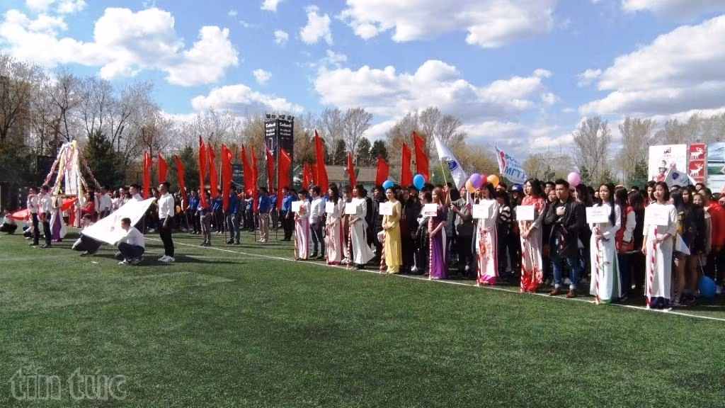 Tưng bừng Đại hội thể thao sinh viên Việt Nam Moskva Hè 2016 ảnh 3