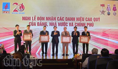 Phó Thủ tướng Vương Đình Huệ dự kỷ niệm 20 năm thành lập PVI ảnh 1