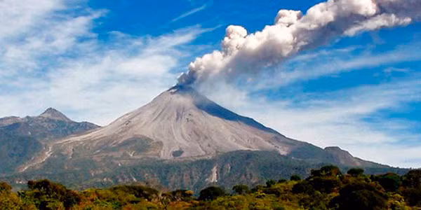 Mexico: Núi lửa Colima thức giấc ảnh 1