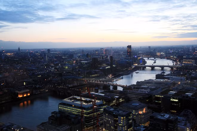 Chiều yên bình bên sông Thames ảnh 8