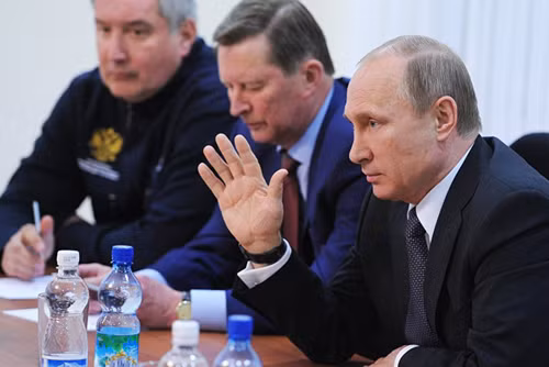 Ông Putin phát hiện nguyên nhân sự cố phóng Soyuz ảnh 1