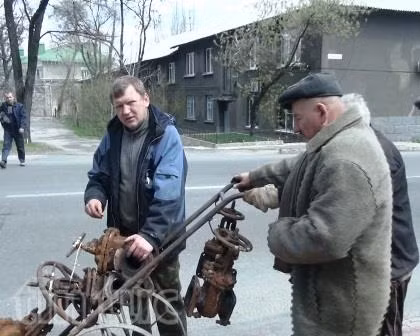 Khó khăn của người dân ở Donbass ảnh 3