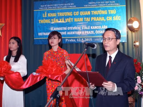Chủ tịch nước dự lễ khai trương Cơ quan Thường trú TTXVN tại CH Séc ảnh 4