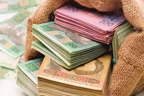 Kinh tế Ukraine lao dốc 17,6% trong quý I ảnh 1