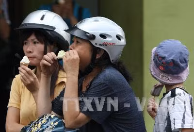 Đợt nắng nóng đầu mùa sẽ kết thúc vào 22/4 ảnh 1