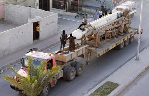 Hé lộ về cuộc sống tại thủ phủ IS ở Syria ảnh 9
