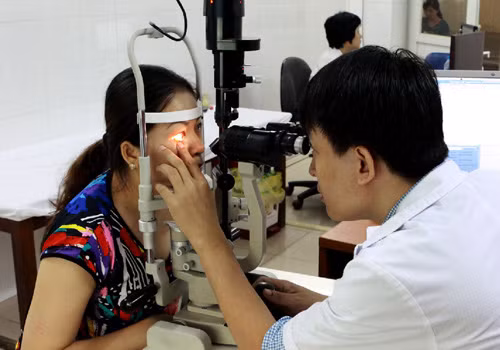 Dịch đau mắt đỏ lây lan trên diện rộng ảnh 1