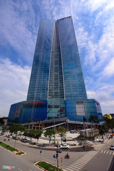 Lotte Center Hanoi xin lỗi sau sự cố thang máy ảnh 1