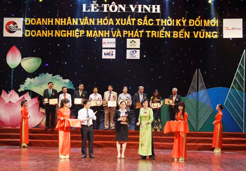 MHB nhận danh hiệu 'Doanh nghiệp mạnh và phát triển bền vững' ảnh 1