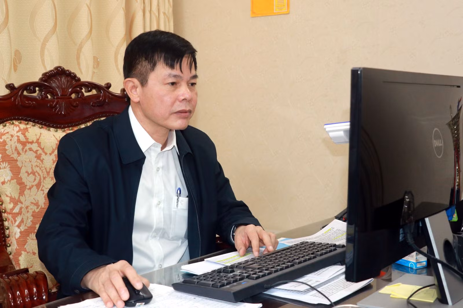 Chú thích ảnh