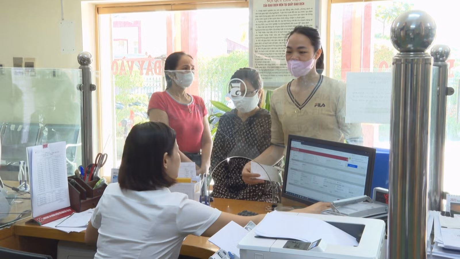 Chú thích ảnh