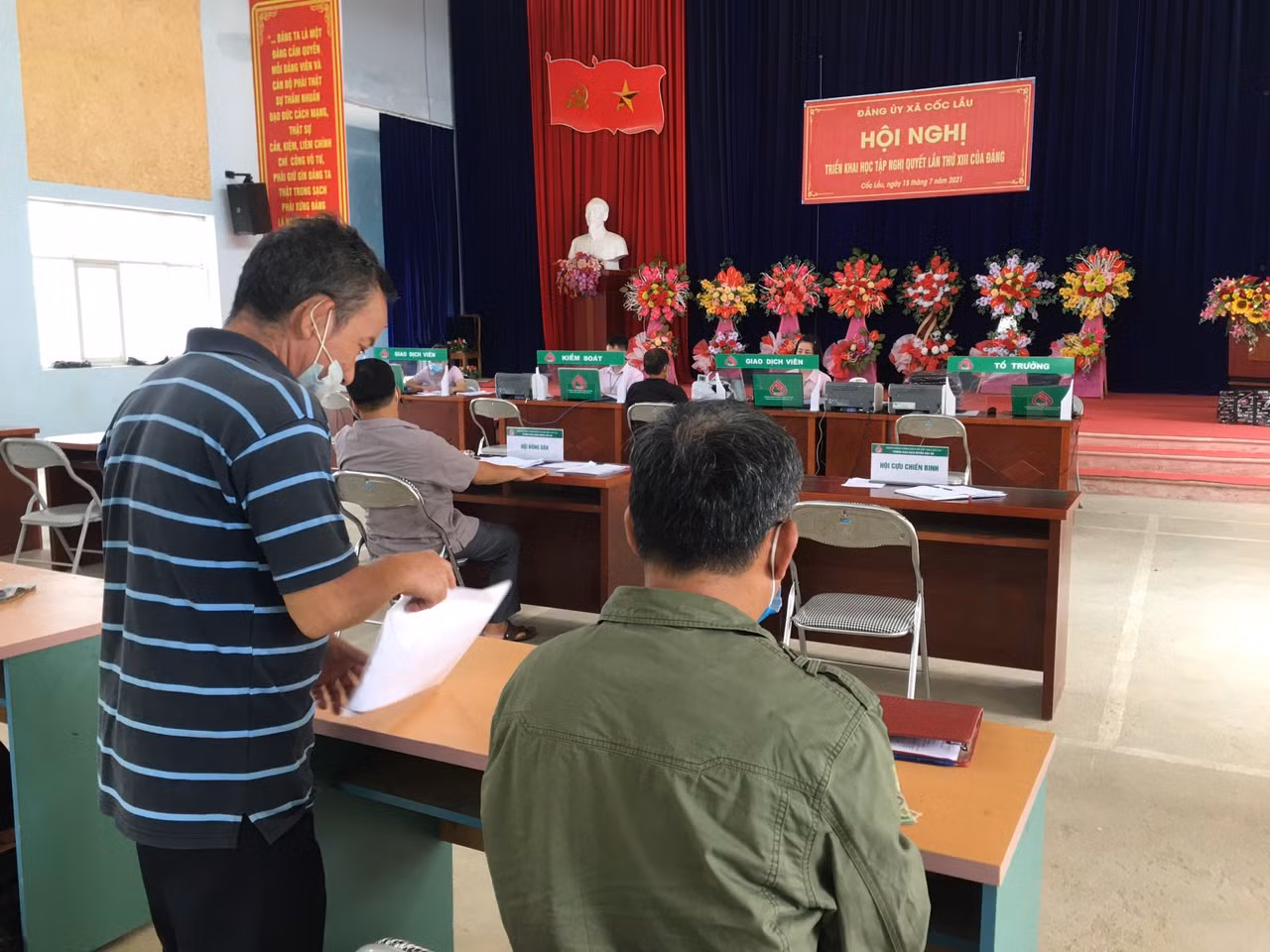 Chú thích ảnh