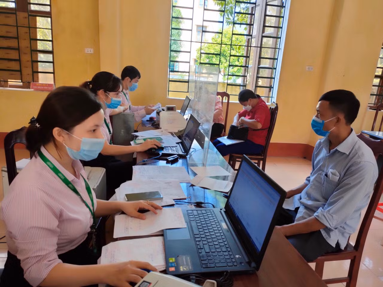 Chú thích ảnh