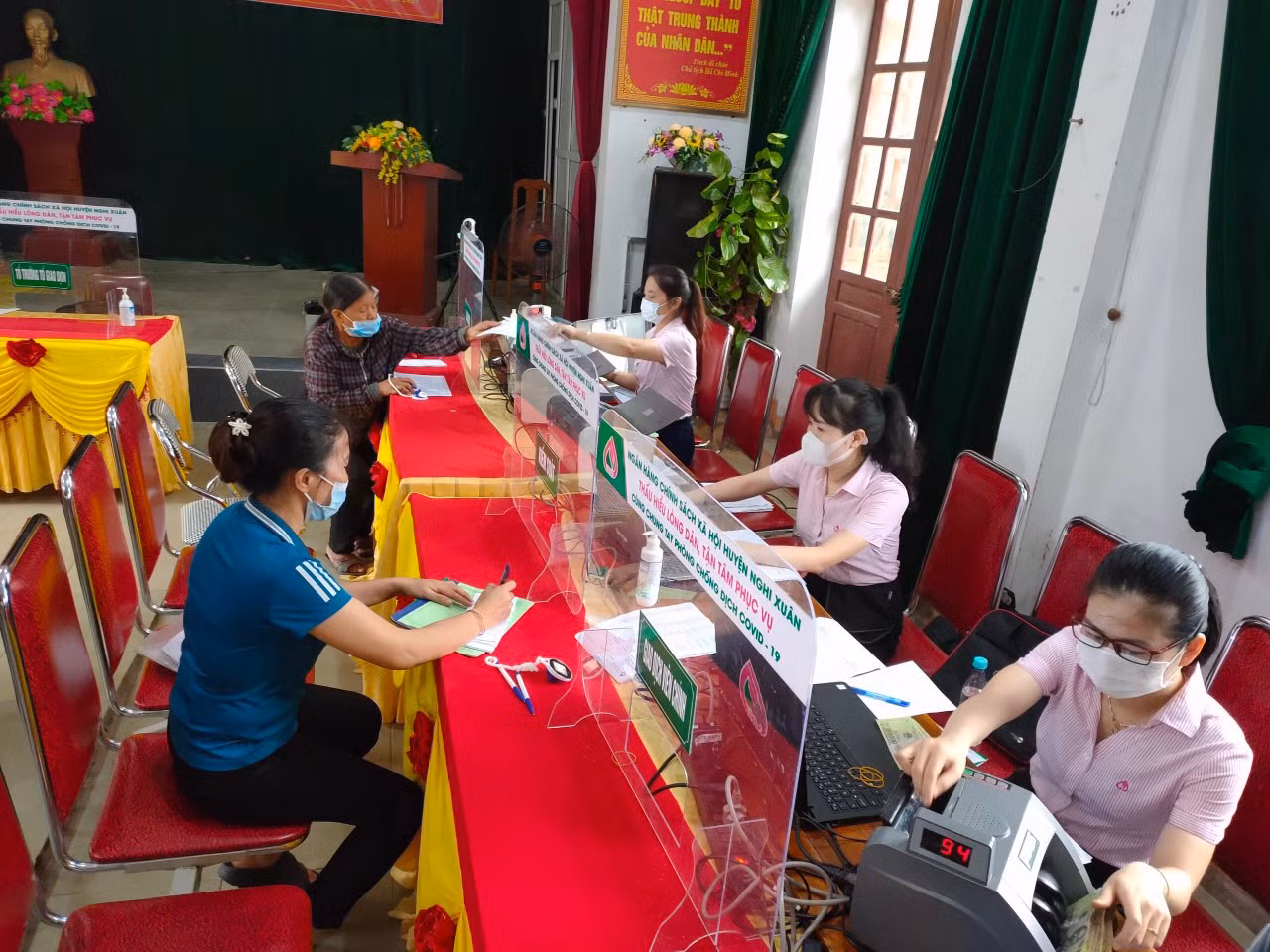 Chú thích ảnh