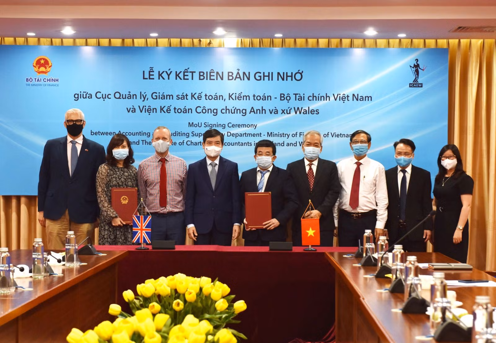 Chú thích ảnh