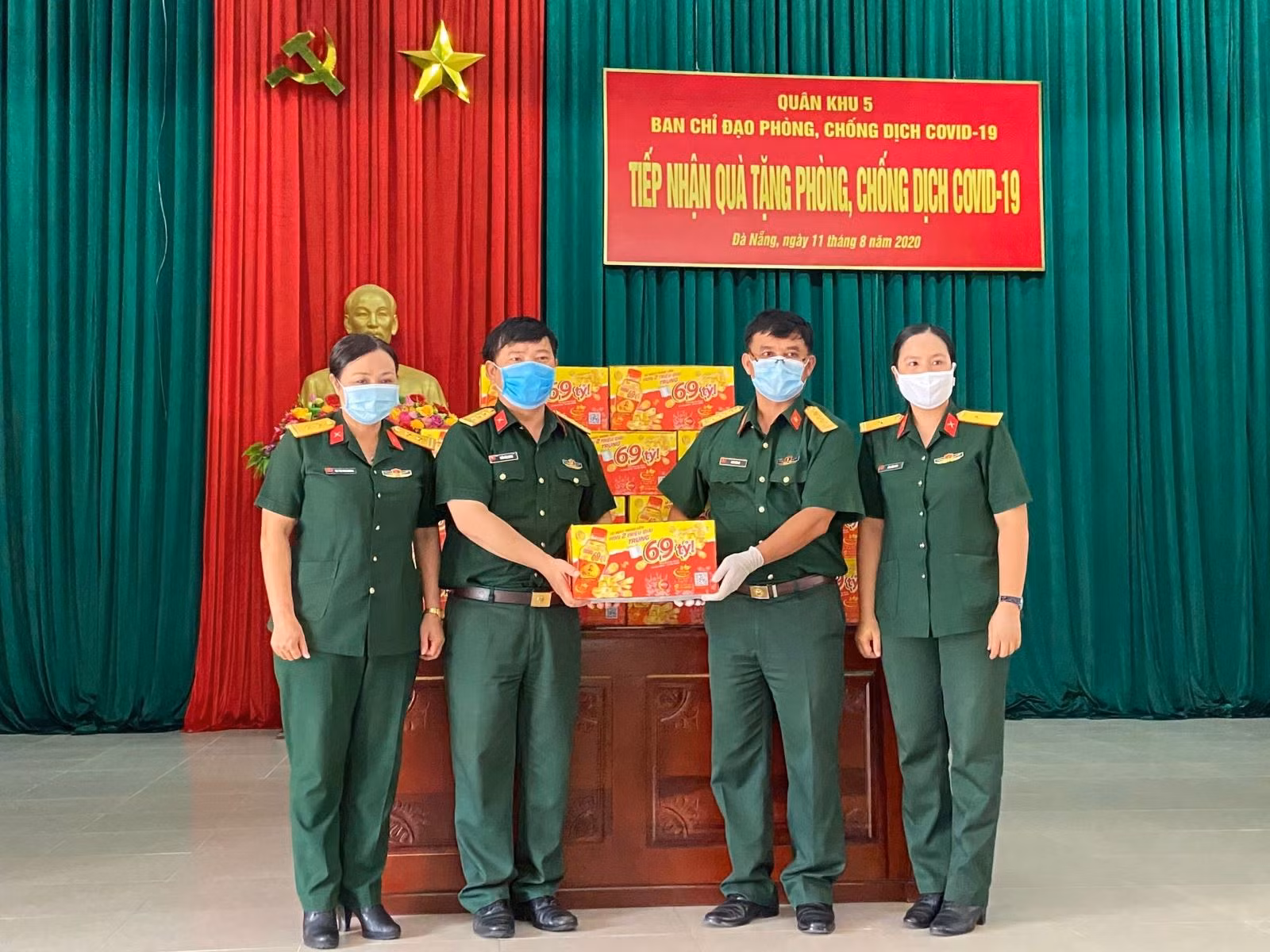 Chú thích ảnh