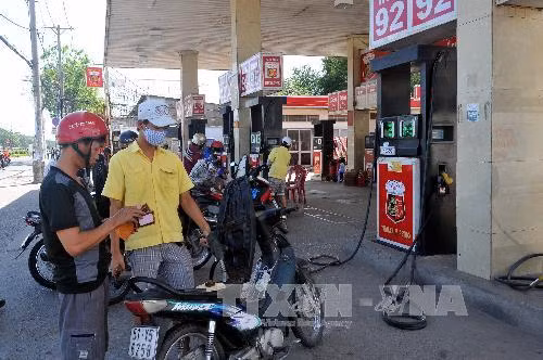Điều tra, xử lý hành vi gian lận kinh doanh xăng dầu ảnh 1