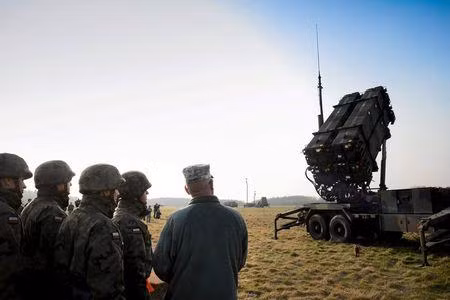 Ba Lan mua hệ thống tên lửa Patriot của Mỹ ảnh 1