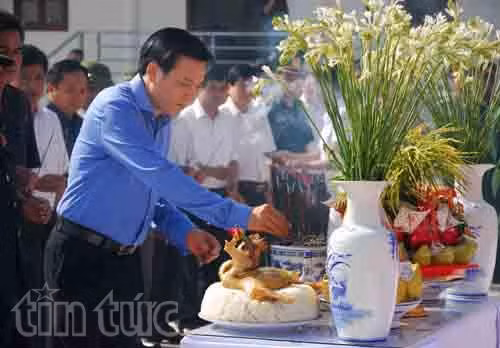 Điện Biên: An táng 41 hài cốt liệt sỹ hy sinh tại Lào ảnh 4