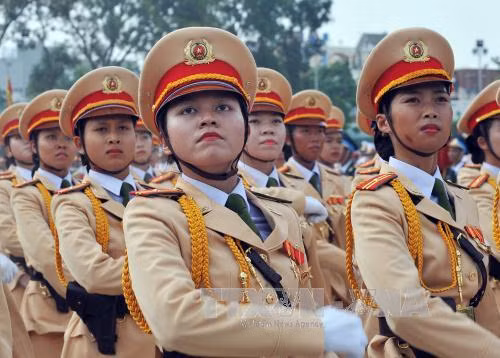 Hợp luyện lực lượng tham gia Lễ diễu binh ngày 30/4 ảnh 7