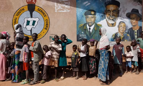 800.000 trẻ em Nigeria trốn chạy Boko Haram ảnh 1