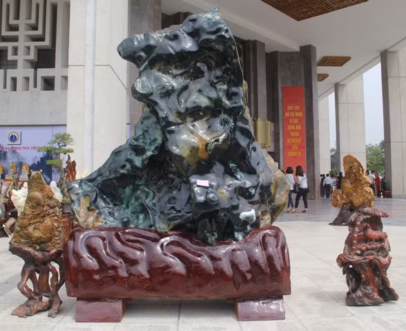 Triển lãm đá cảnh - Đá phong thủy Việt Nam ảnh 6
