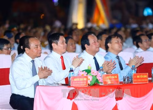 Thủ tướng Nguyễn Xuân Phúc: Sóc Trăng cần tạo đột phá trong phát triển ảnh 3