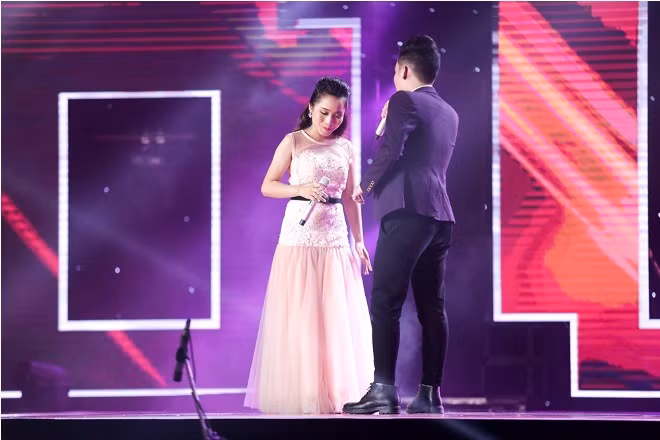 Thần tượng Bolero vòng đối đầu: Cô gái Huế Phương Liên đi tiếp, Đình Toàn giọng đẹp cũng đành dừng chân ảnh 3
