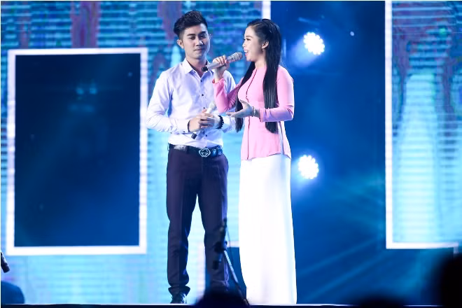 Hot: Trực tiếp Thần tượng Bolero - team Ngọc Sơn 'ra trận', Thạch Phay- Đắc Long dắt tay nhau cùng đi tiếp ảnh 3