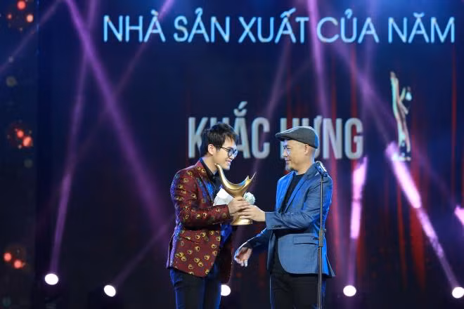 Giải thưởng âm nhạc Cống hiến: Khắc Hưng giành cú đúp, 'Ông bà anh' và Sing My Song nhận giải xứng đáng ảnh 11