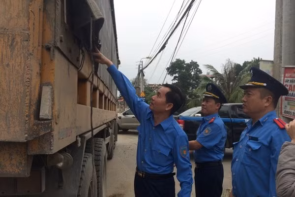 Ngăn chặn xe quá tải bùng phát trở lại ảnh 1