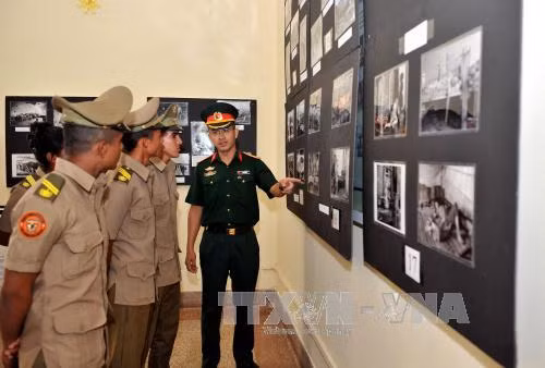 Triển lãm ảnh tại Cuba mừng ngày Giải phóng miền Nam Việt Nam ảnh 1