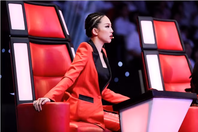 The Voice 2017: HLV Tóc Tiên chọn Hiền Hồ, HLV Thu Minh 'ẵm' luôn Hải Anh ảnh 7