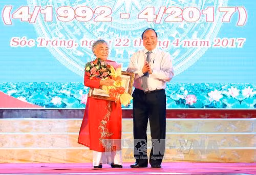 Thủ tướng Nguyễn Xuân Phúc: Sóc Trăng cần tạo đột phá trong phát triển ảnh 2
