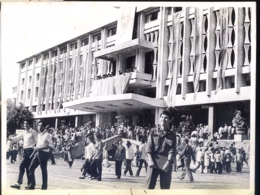Bức điện từ Sài Gòn ngày 1/5/1975 ảnh 1
