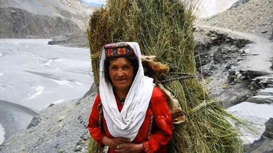 Bí mật sống khỏe, không ung thư, 60 tuổi vẫn có thể sinh con của người Hunza ảnh 1