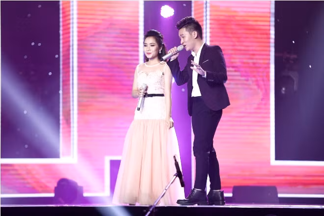 Hot: Trực tiếp Thần tượng Bolero - team Ngọc Sơn 'ra trận', Thạch Phay- Đắc Long dắt tay nhau cùng đi tiếp ảnh 7