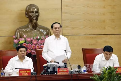 Chủ tịch nước Trần Đại Quang thăm và làm việc tại tỉnh Nghệ An ảnh 2