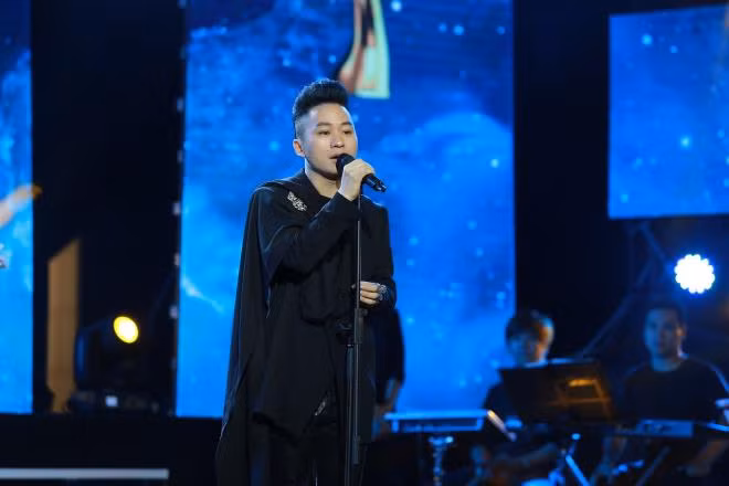 Giải thưởng âm nhạc Cống hiến: Khắc Hưng giành cú đúp, 'Ông bà anh' và Sing My Song nhận giải xứng đáng ảnh 18