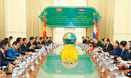 Việt Nam và Campuchia ra tuyên bố chung ảnh 1