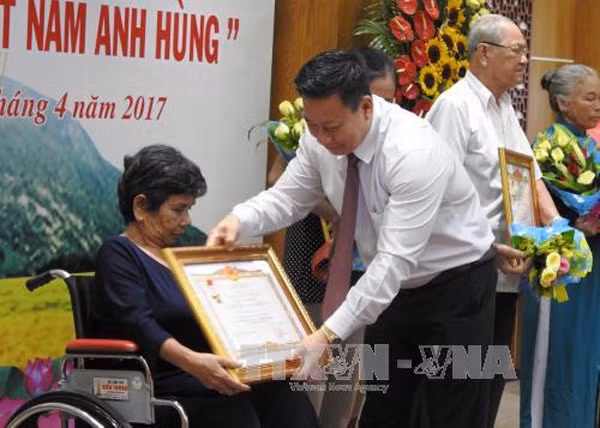 Tây Ninh phong tặng, truy tặng danh hiệu 'Bà mẹ Việt Nam Anh hùng' ảnh 1